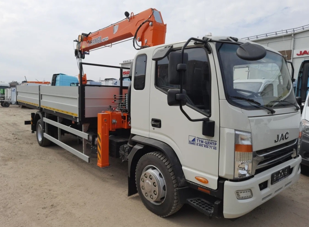 Бортовой автомобиль JAC N120 с КМУ Hangil HGC 986