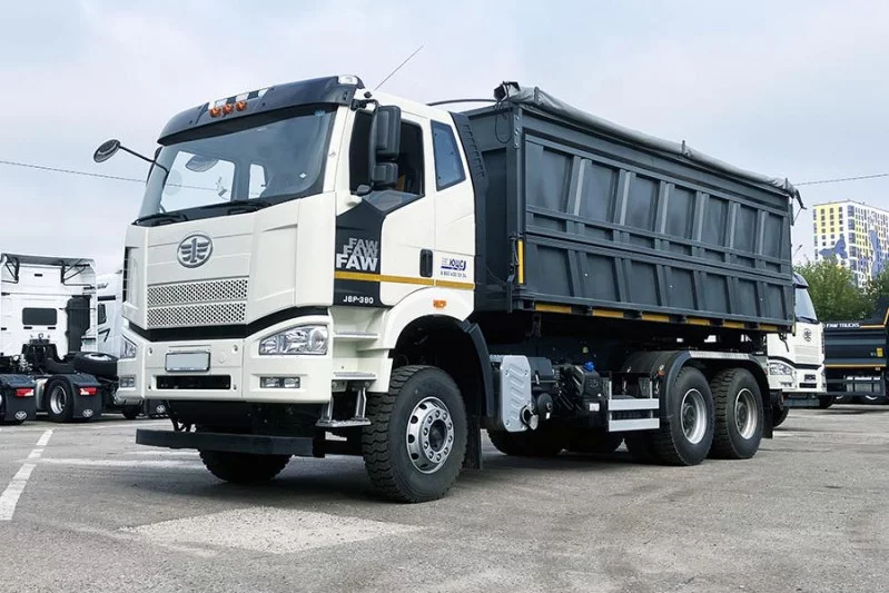 Зерновoз FAW J6 